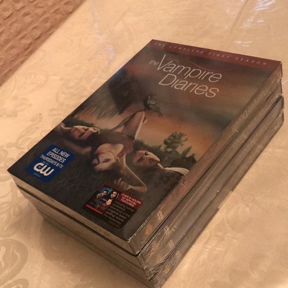 NWT The Vampire Diaries Season 1 through 4 - Picture 3 of 4